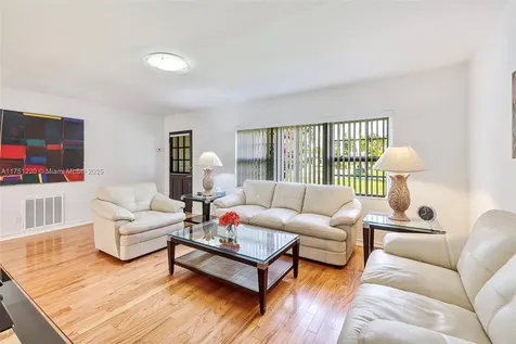1520 NE 108th Street Miami FL 33161