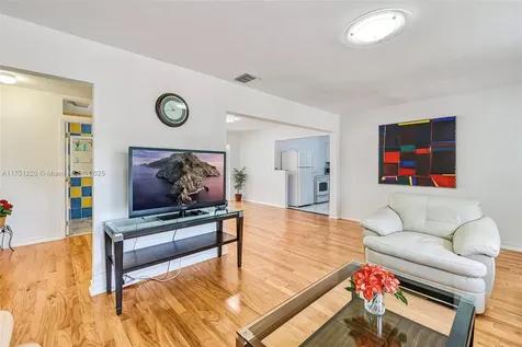 1520 NE 108th Street Miami FL 33161