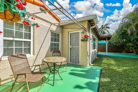 1520 NE 108th Street Miami FL 33161