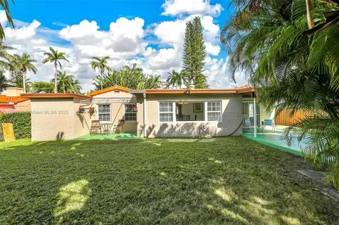 1520 NE 108th Street Miami FL 33161