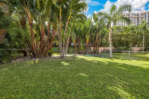 1520 NE 108th Street Miami FL 33161