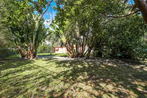 1520 NE 108th Street Miami FL 33161