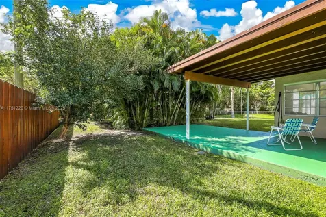1520 NE 108th Street Miami FL 33161