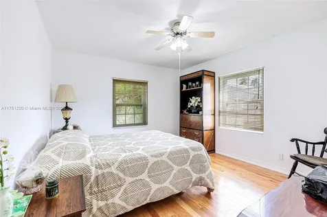 1520 NE 108th Street Miami FL 33161