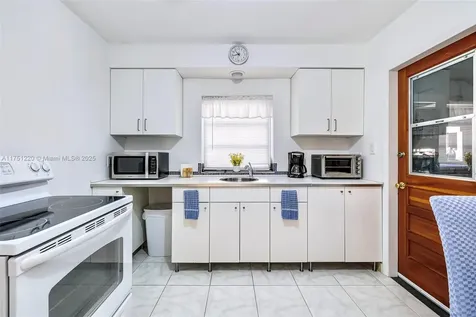 1520 NE 108th Street Miami FL 33161