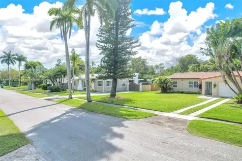 1520 NE 108th Street Miami FL 33161