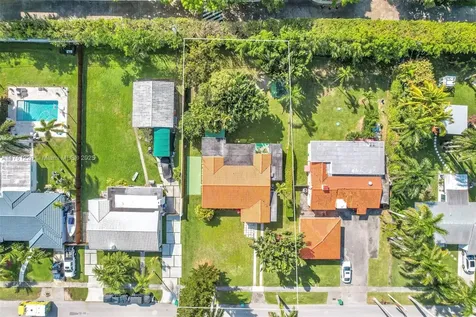 1520 NE 108th Street Miami FL 33161