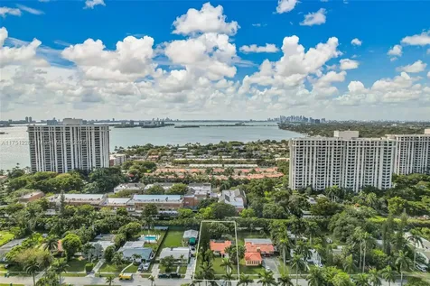 1520 NE 108th Street Miami FL 33161
