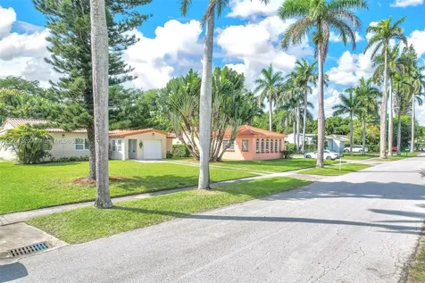 1520 NE 108th Street Miami FL 33161