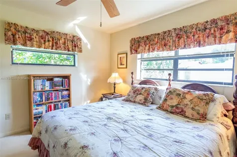9720 SW 185th Terrace Cutler Bay FL 33157