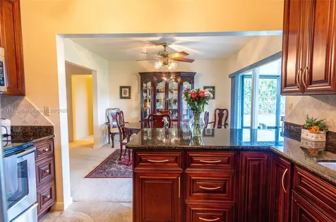 9720 SW 185th Terrace Cutler Bay FL 33157