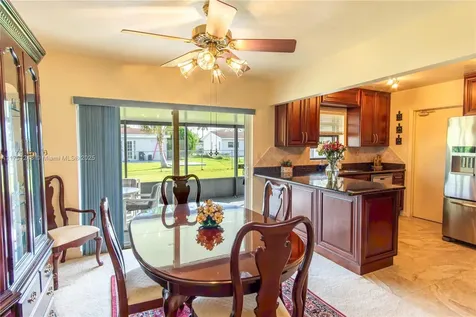 9720 SW 185th Terrace Cutler Bay FL 33157