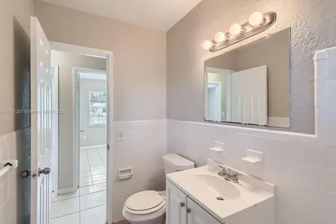 3541 NW 2nd Street Lauderhill FL 33311