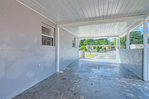 3541 NW 2nd Street Lauderhill FL 33311