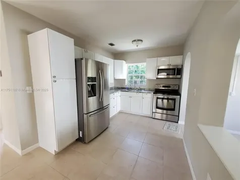 70 NW 33rd Street Miami FL 33127