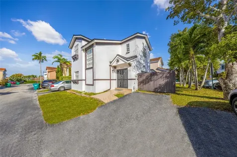 12665 NW 9th Lane Miami FL 33182