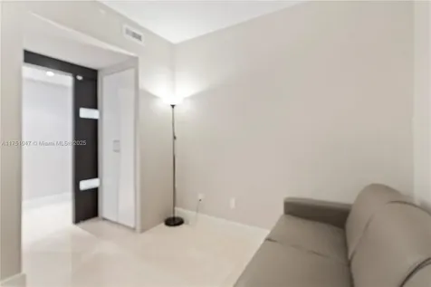 4779 Collins Avenue Miami Beach FL 33140