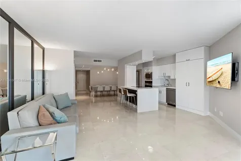 4779 Collins Avenue Miami Beach FL 33140