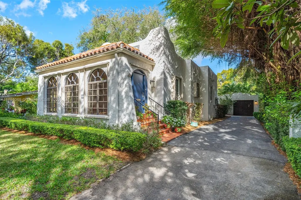 529 Navarre Avenue Coral Gables FL 33134