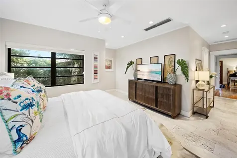 529 Navarre Avenue Coral Gables FL 33134