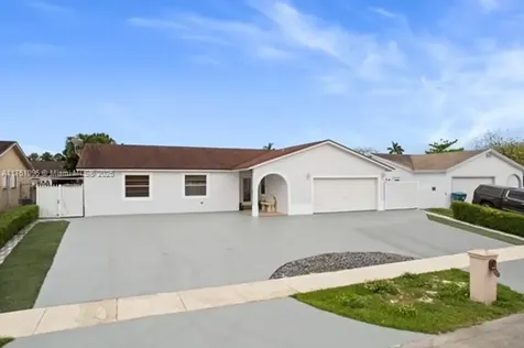 13060 SW 262nd Lane Homestead FL 33032