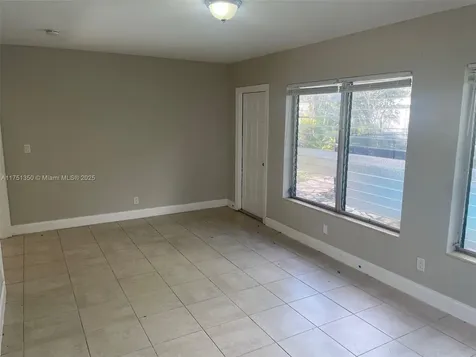 972 Pine Ridge Drive Plantation FL 33317