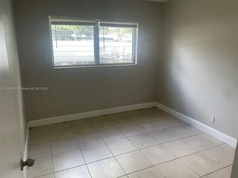 972 Pine Ridge Drive Plantation FL 33317