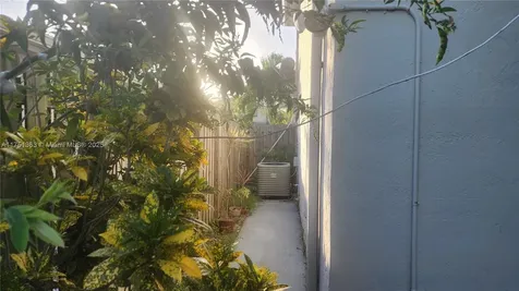 10073 SW 117th Court Miami FL 33186