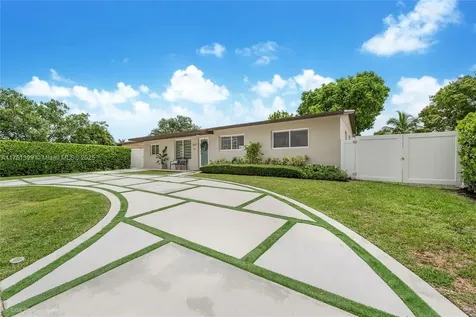 4031 SW 104th Avenue Miami FL 33165