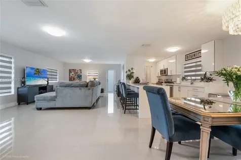 4031 SW 104th Avenue Miami FL 33165