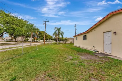 1792 NW 66th Avenue Margate FL 33063