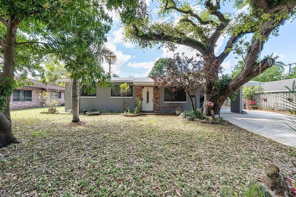 2381 SW 34th Avenue Fort Lauderdale FL 33312