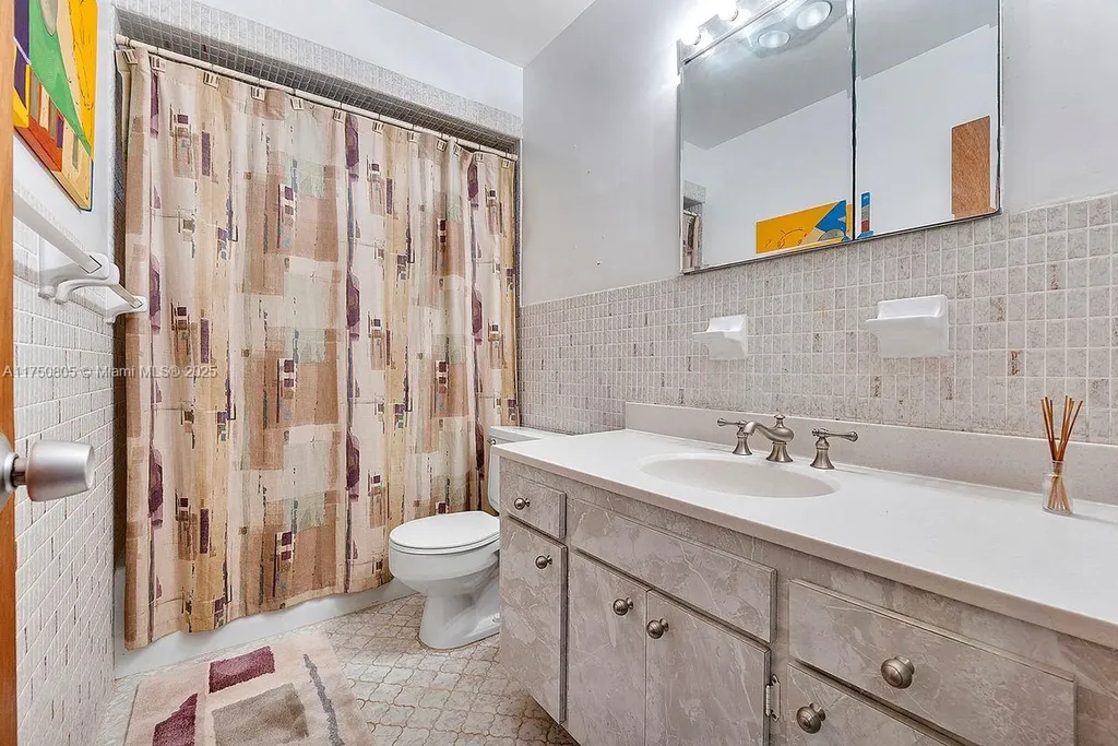 2381 SW 34th Avenue Fort Lauderdale FL 33312