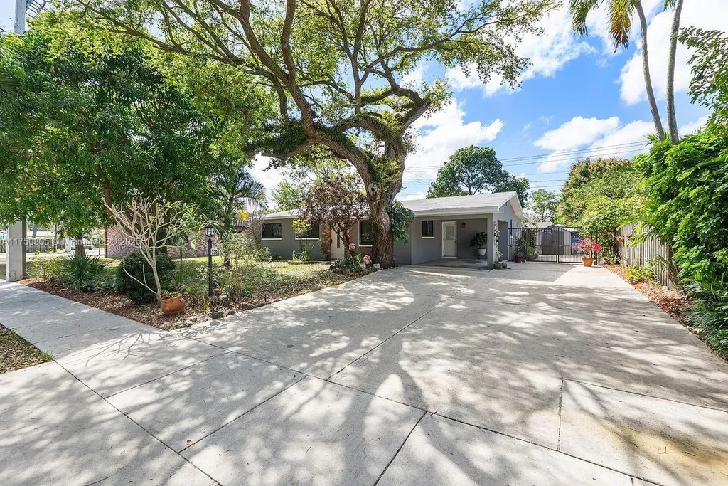 2381 SW 34th Avenue Fort Lauderdale FL 33312