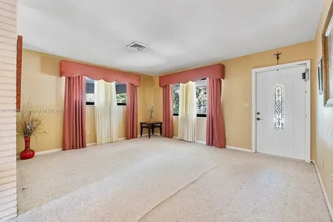 2381 SW 34th Avenue Fort Lauderdale FL 33312