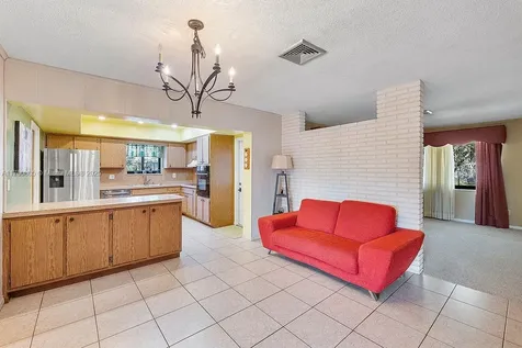 2381 SW 34th Avenue Fort Lauderdale FL 33312