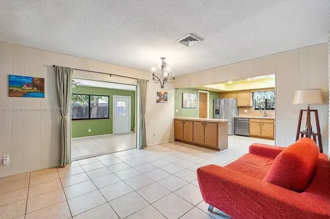 2381 SW 34th Avenue Fort Lauderdale FL 33312