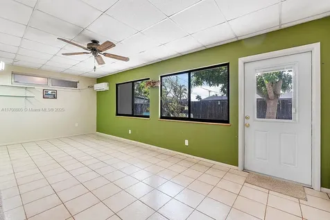 2381 SW 34th Avenue Fort Lauderdale FL 33312