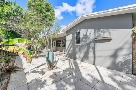 2381 SW 34th Avenue Fort Lauderdale FL 33312