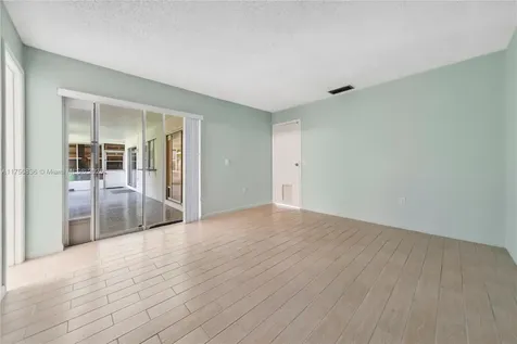 3840 NW 113th Avenue Sunrise FL 33323