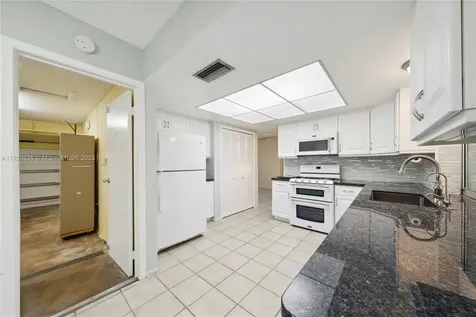 3840 NW 113th Avenue Sunrise FL 33323