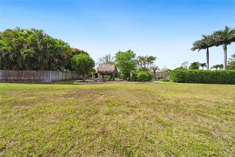 3840 NW 113th Avenue Sunrise FL 33323