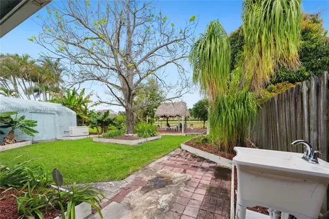 3840 NW 113th Avenue Sunrise FL 33323