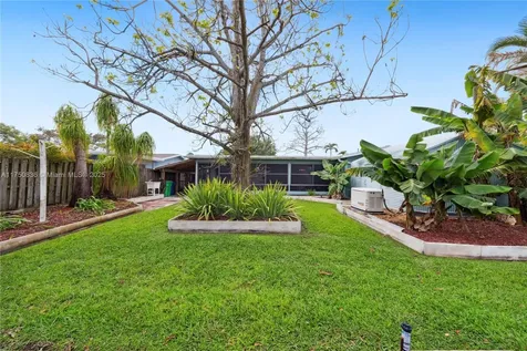 3840 NW 113th Avenue Sunrise FL 33323