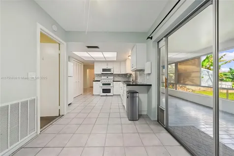 3840 NW 113th Avenue Sunrise FL 33323