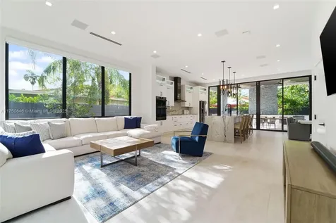4321 SW 11th Street Miami FL 33134