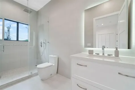 4321 SW 11th Street Miami FL 33134