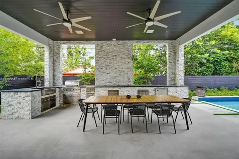 4321 SW 11th Street Miami FL 33134