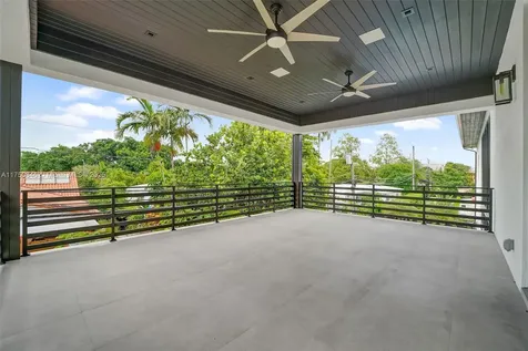 4321 SW 11th Street Miami FL 33134