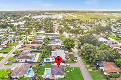 6960 SW 15th Street Pembroke Pines FL 33023